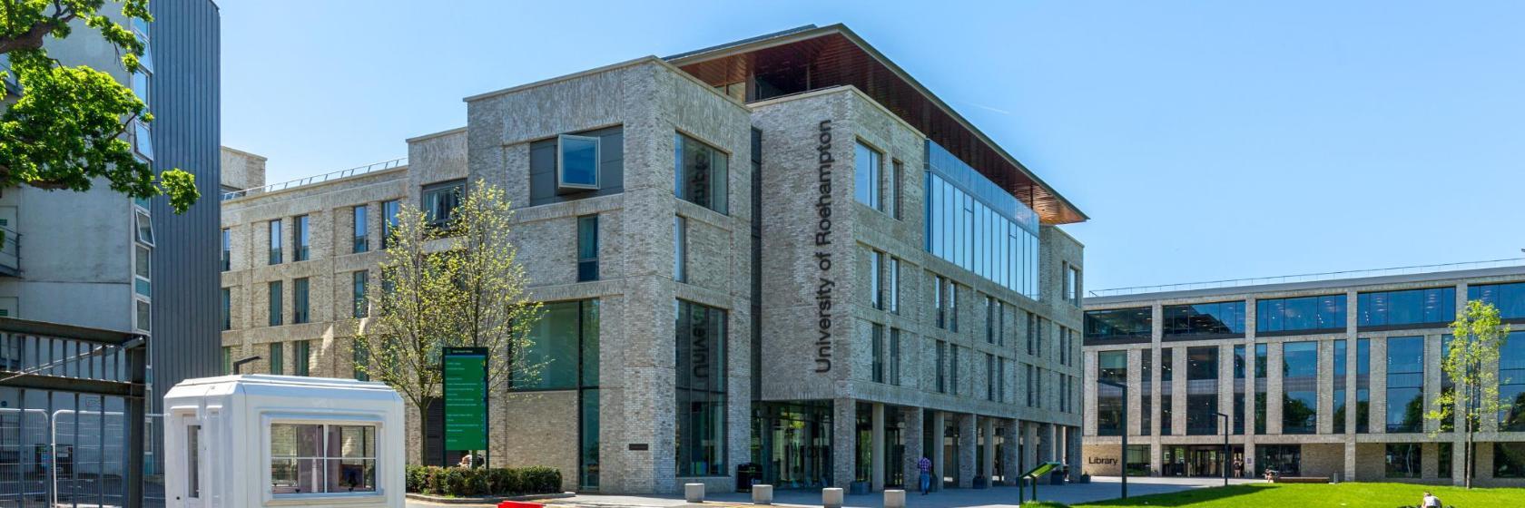 Roehampton Üniversitesi